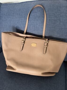 Michael Kors Saffiano Taupe Leather Tote Bag Gold Logo